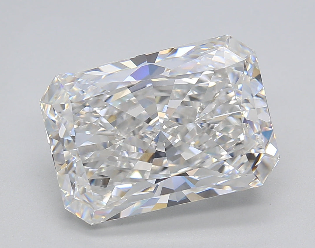 5.32 Carat Radiant Cut Lab-Grown Diamond, IGI Certified, E Color, VVS2 Clarity