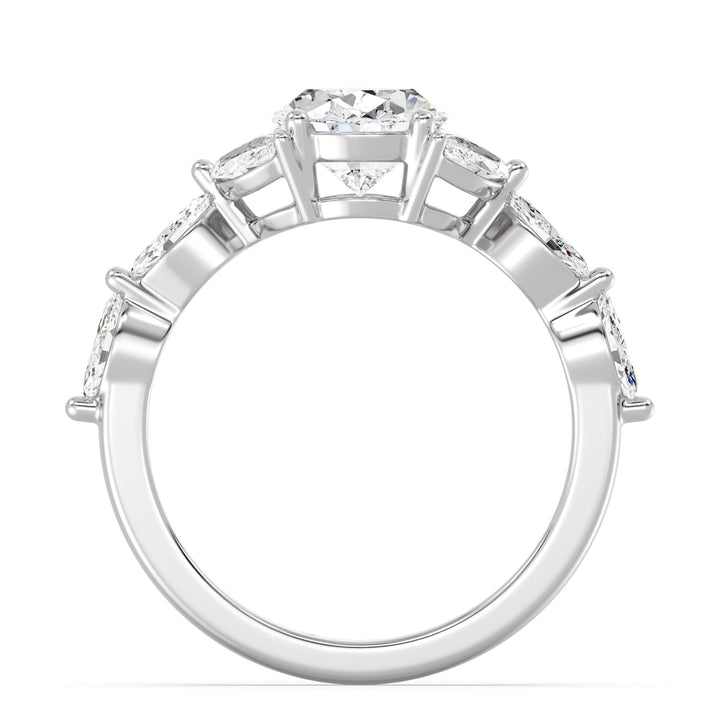 טבעת אירוסין סגלגלה