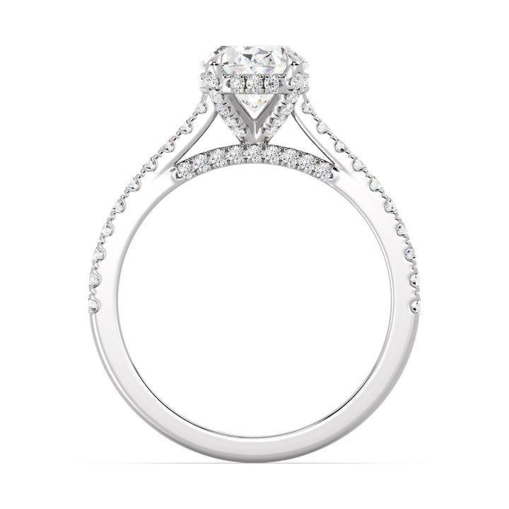 Oval Engagement Ring
