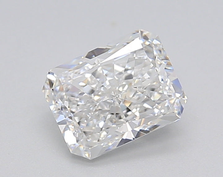 1,02 CT D COLOR VS1 RADIANT CUT LAB-LAB-LABING Diamond - IGI certifié