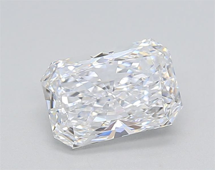 Experience the brilliance of our IGI Certified 1.00 ct Radiant Cut Lab-Grown Diamond in stunning detail