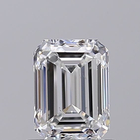 Short video showcasing the brilliance and elegance of an IGI Certified 1.00 CT Emerald Cut Lab Grown Diamond