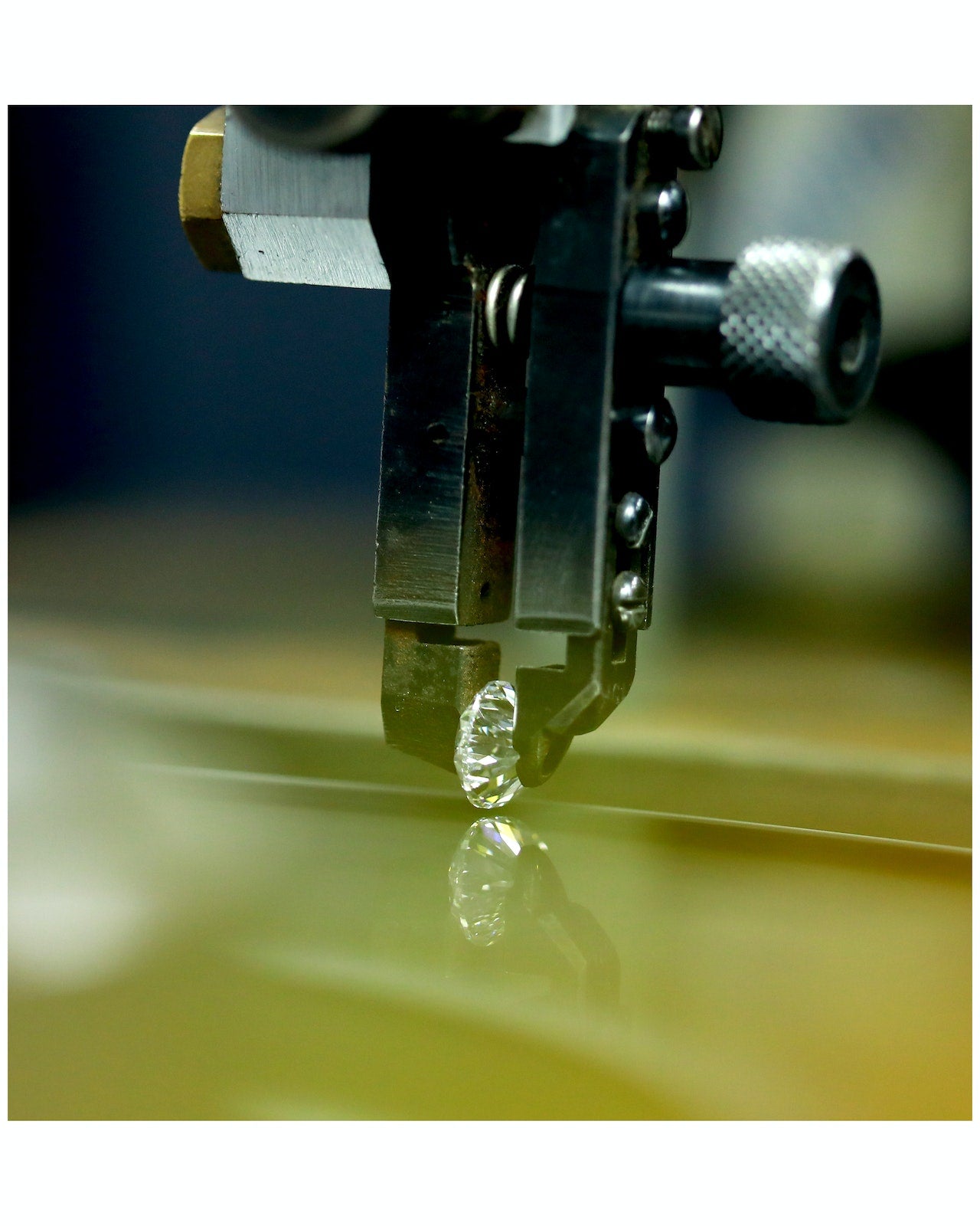Discover the Intriguing Process of Creating Lab-Grown Diamonds A Step-by-Step Guide