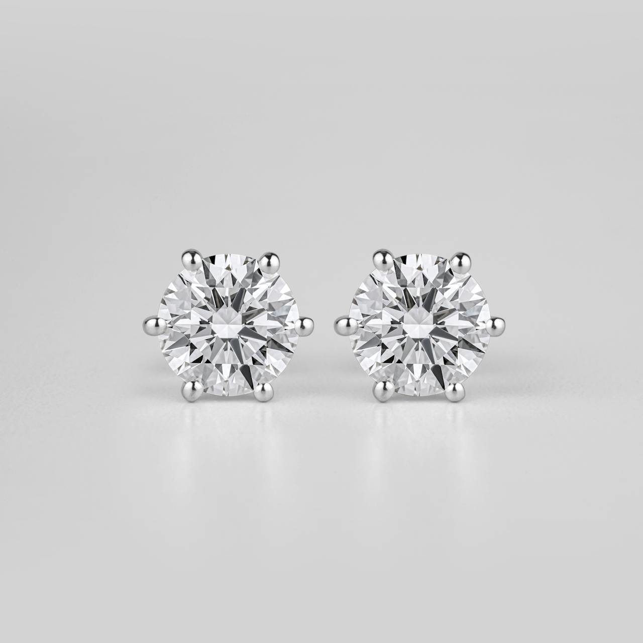 Why 1 Carat Lab Grown Diamonds Are Perfect for Stud Earrings