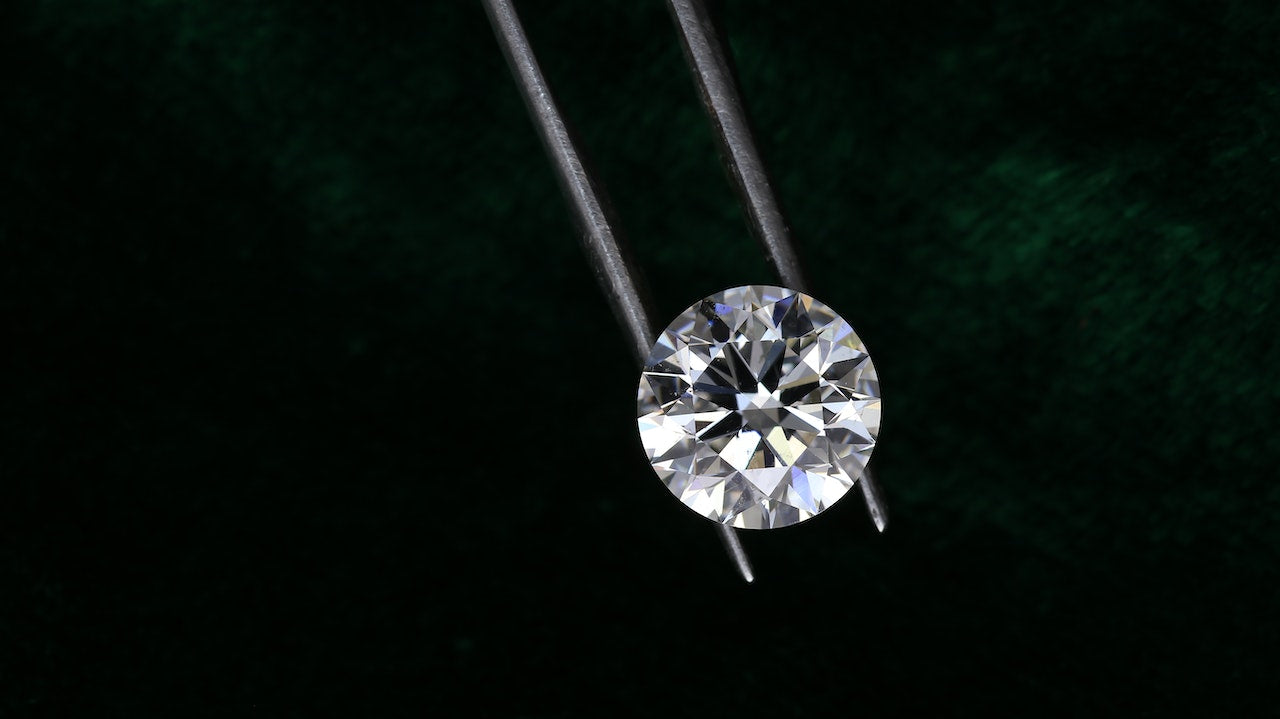 Certified Lab Grown Diamonds in Various Shapes and Sizes