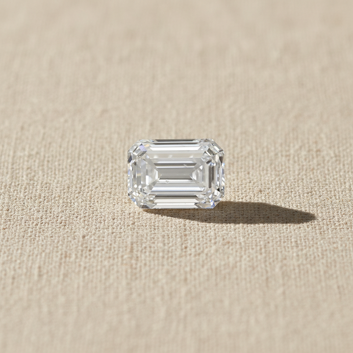 Diamant émeraude cultivé en laboratoire de 0,50 carat, VS2/D