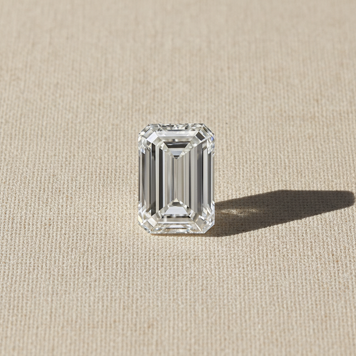 Diamant émeraude cultivé en laboratoire de 1,00 carat, VS1/F