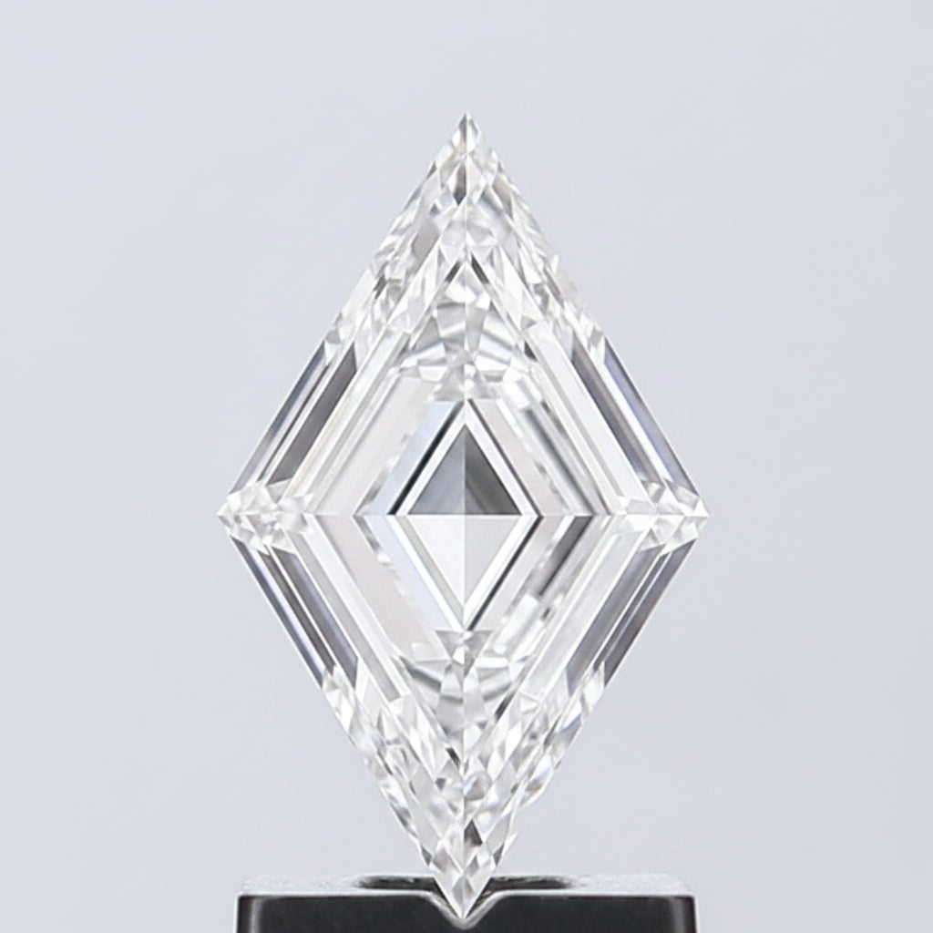 1.00 Carat Lozenge Lab Grown Diamond, VS1/E