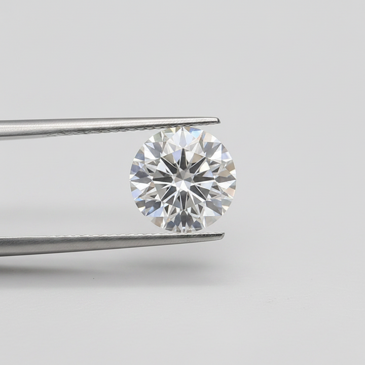 IGI Certified 1.01 Ct E Color VVS2 Round CVD Lab Grown Diamond