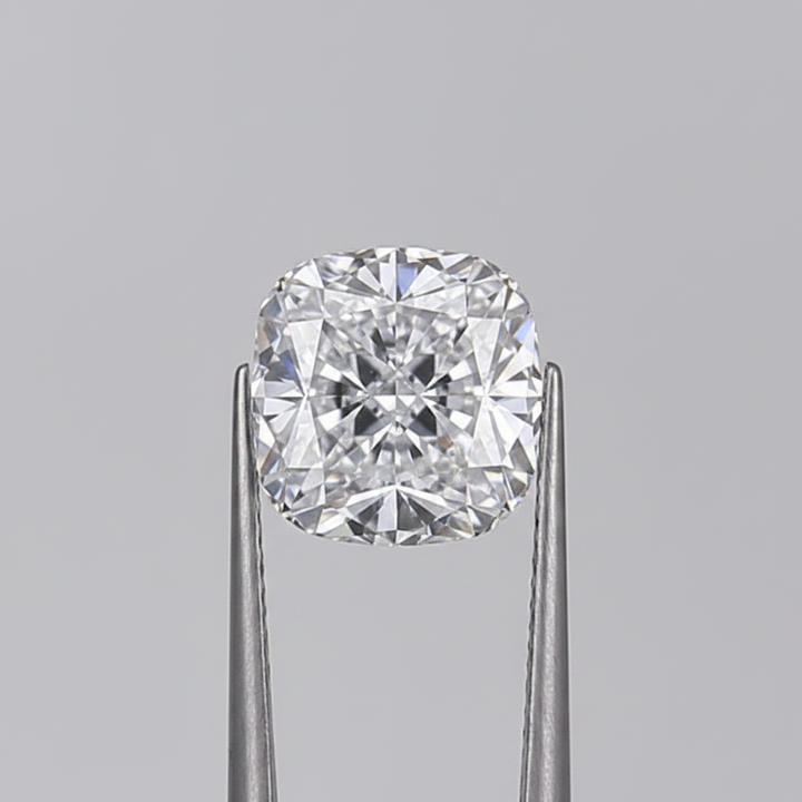 1,02 Karat kissengeschliffener, im Labor gezüchteter Diamant, VVS2/D