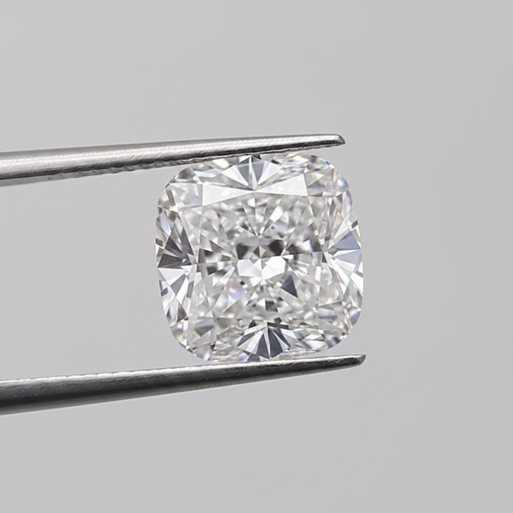 1,04 Karat kissengeschliffener, im Labor gezüchteter Diamant, VVS2/D