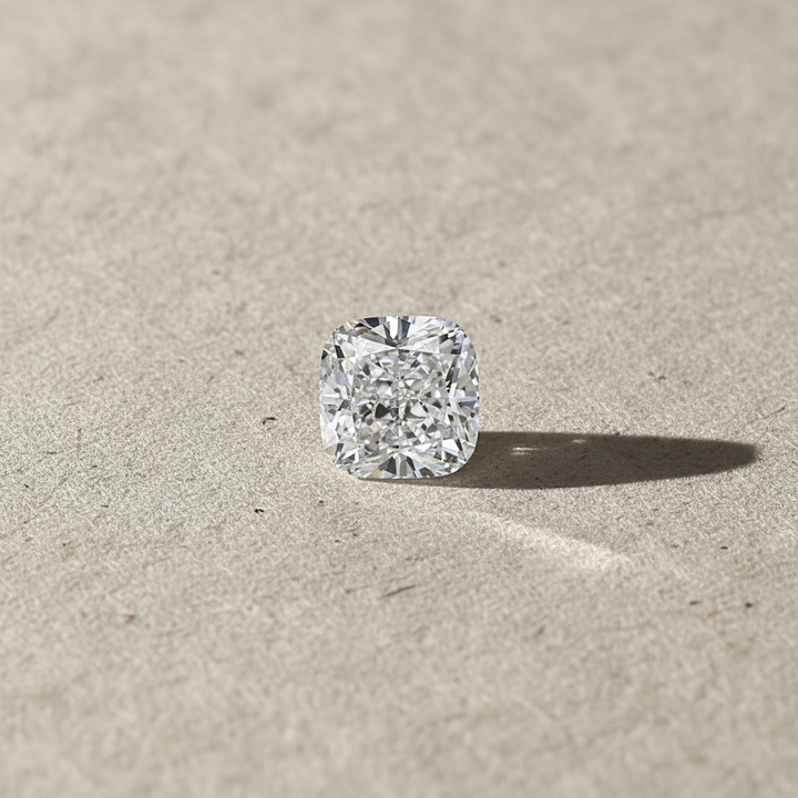 1,04 Karat kissengeschliffener, im Labor gezüchteter Diamant, VVS2/D