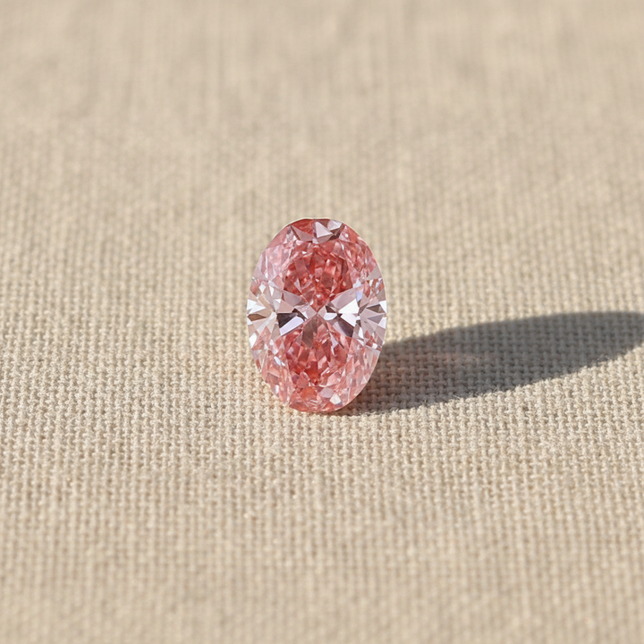 1,07 karaat ovale lab-grown diamant, VS1/fancy levendig roze