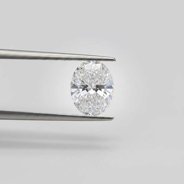 1,50 Karat ovaler, im Labor geschliffener Diamant, VVS2/D