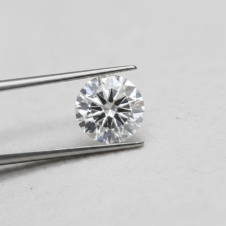 1,50 karaat ronde laboratorium-gegroeide diamant, IF/D