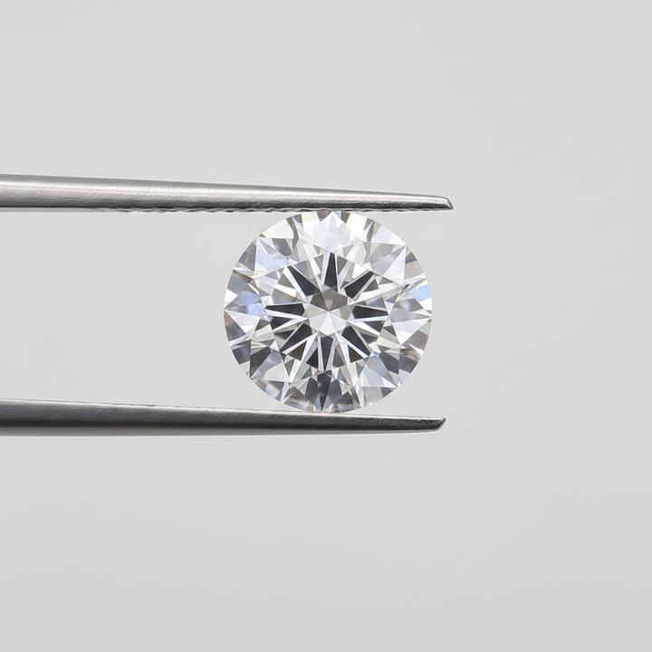 1,50 karaat ronde lab-gegroeide diamant, VVS1/D