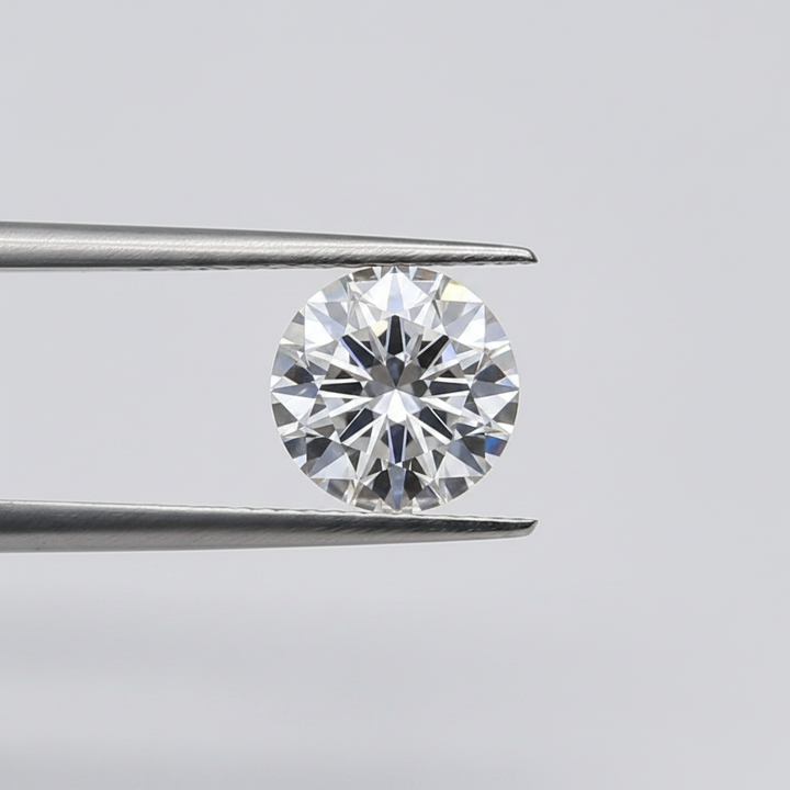 1,50 karaat ronde lab-gegroeide diamant, VVS1/D