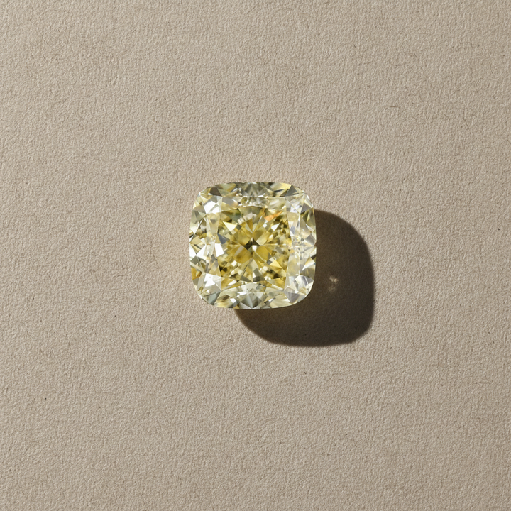 1,52 karaat kussen gemodificeerde lab-grown diamant, VS1/fancy geel