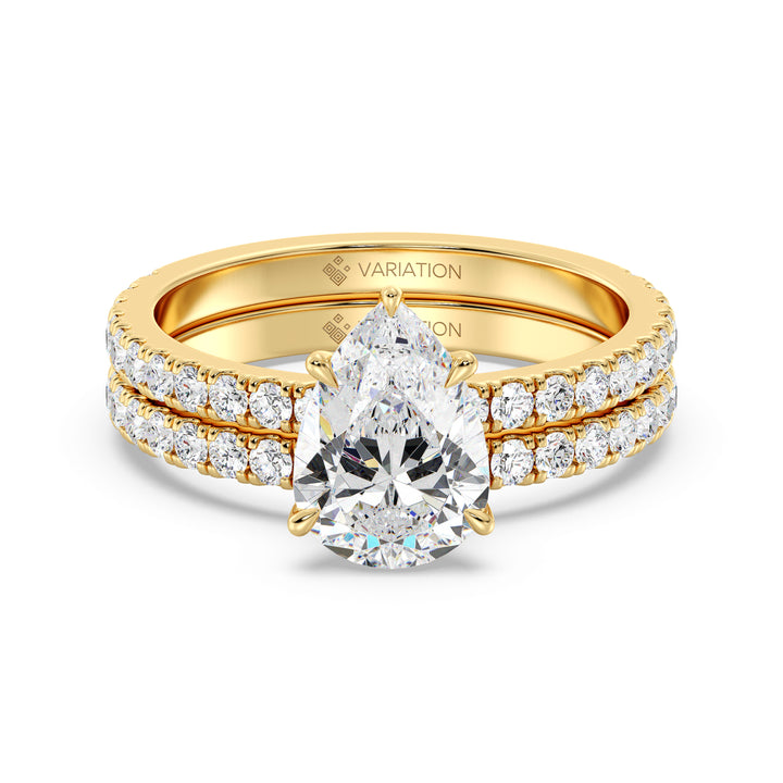 2 Carat Pear Cut Diamond Engagement Ring and Wedding Band Set in Yellow Gold