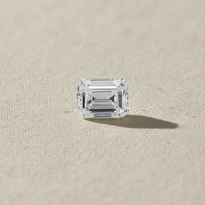 Diamant émeraude cultivé en laboratoire de 2,00 carats, VS1/D