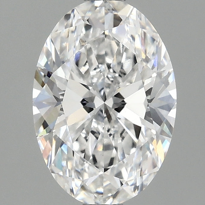 2-00-carat-oval-cut-e-vs1-lab-grown-diamond-close-view