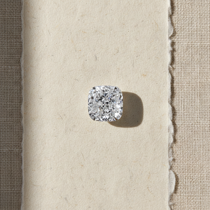 Diamant cultivé en laboratoire taille coussin de 2,01 carats, VS1/E