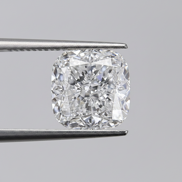 Diamant cultivé en laboratoire taille coussin de 2,01 carats, VS1/E