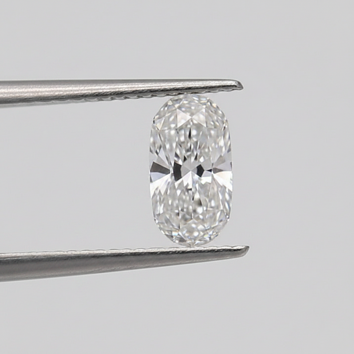 Diamant cultivé en laboratoire taille coussin de 2,01 carats, VS2/D