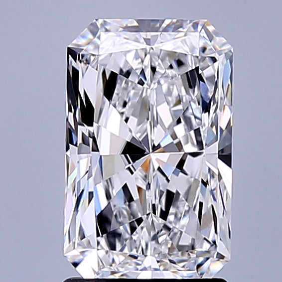 Diamante coltivato in laboratorio radiante da 2,01 carati VVS2 D
