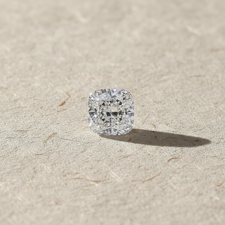 Diamant cultivé en laboratoire taille coussin de 2,02 carats, VVS2/D