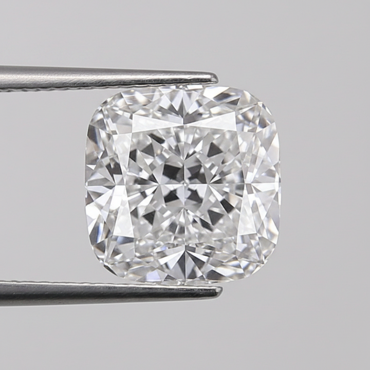 Diamant cultivé en laboratoire taille coussin de 2,02 carats, VVS2/D