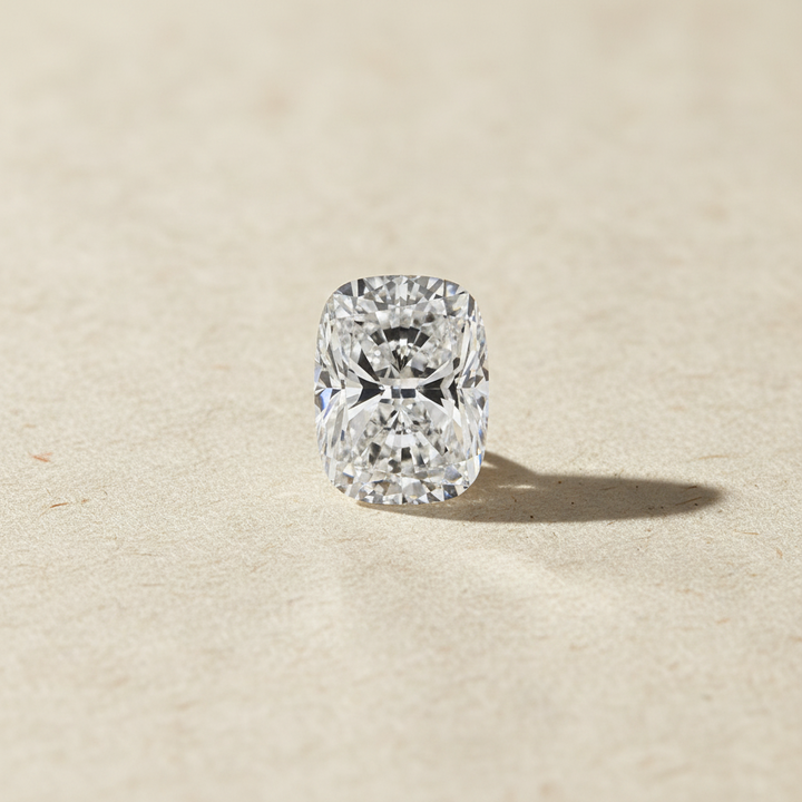 Diamant cultivé en laboratoire taille coussin de 2,02 carats, VVS2/E
