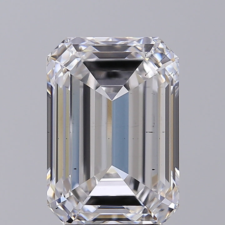 Diamant émeraude cultivé en laboratoire de 2,02 carats VVS2 D