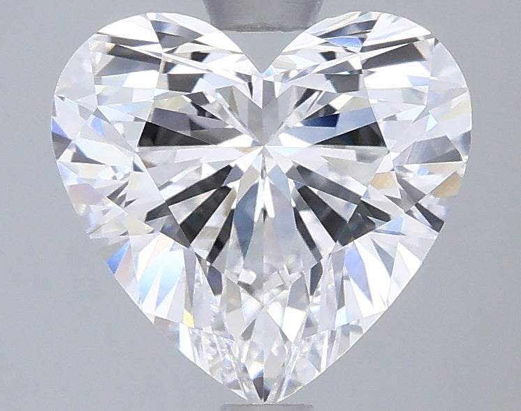 Diamante cultivado em laboratório de coração de 2,04 quilates VVS1 D