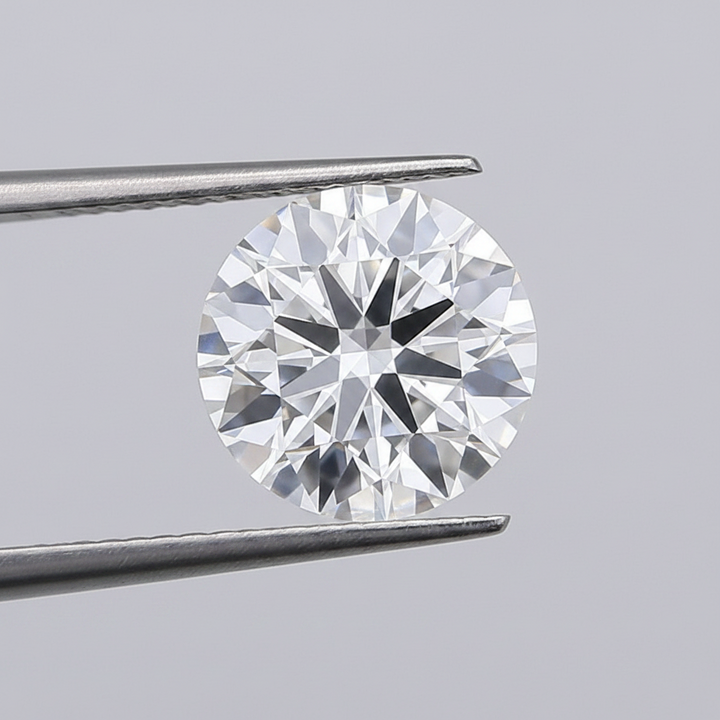 IGI Certified 2.04 Ct D Color VVS1 Round CVD Diamond with 8.13mm Diameter