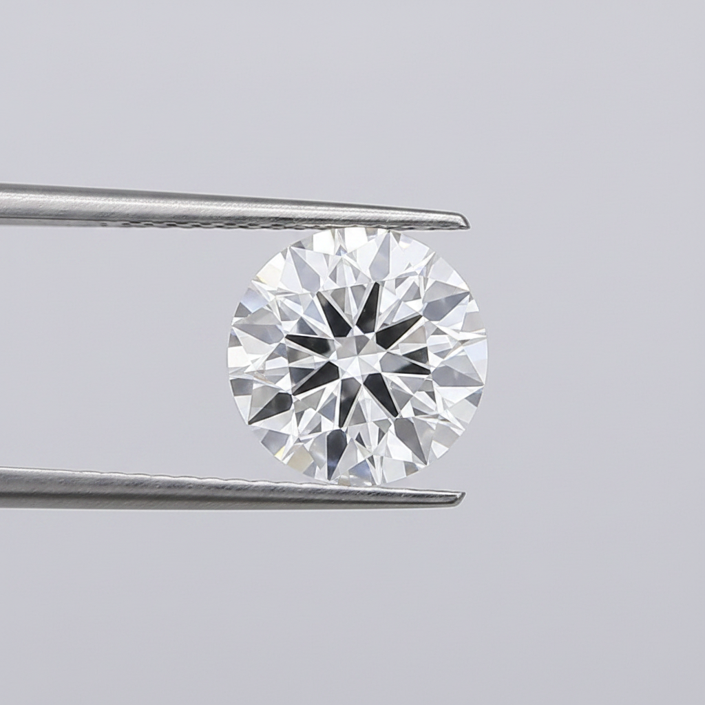 IGI Certified 2.06 Ct D Color VVS1 Round CVD Diamond with 8.21mm Diameter