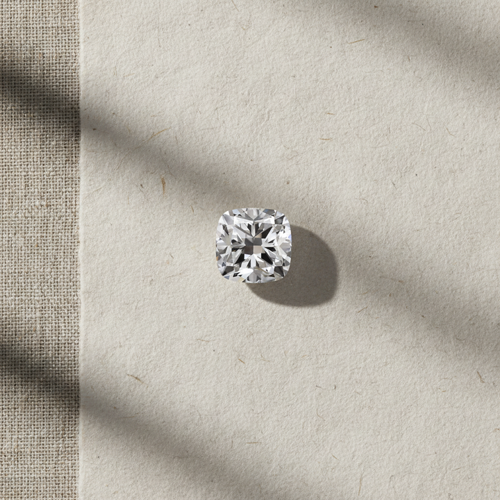 Diamant cultivé en laboratoire taille coussin de 2,08 carats, VS1/F