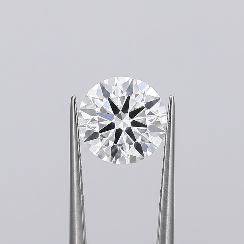 IGI Certified 2.09 Ct D Color VVS1 Round CVD Diamond with 8.28mm Diameter