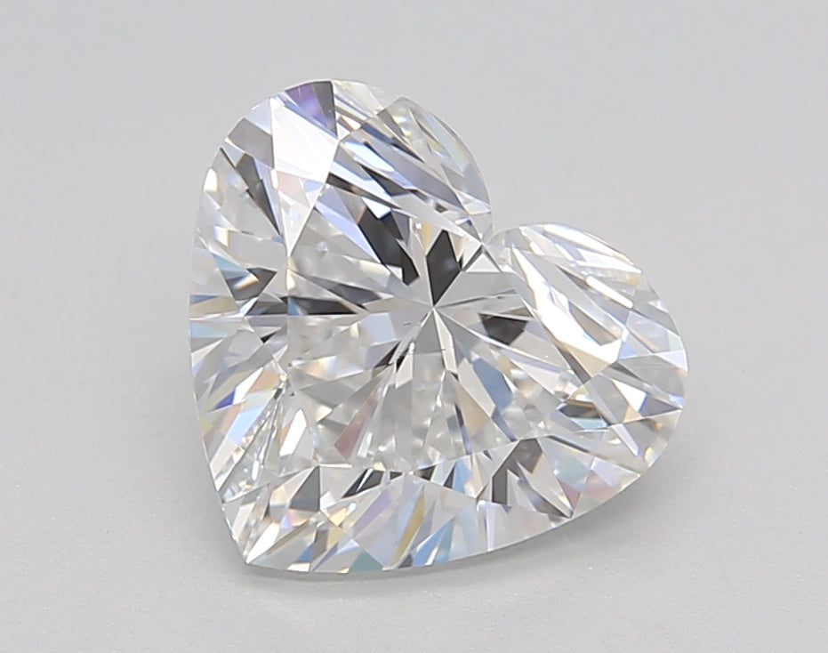 Diamant taille cœur cultivé en laboratoire HPHT 2,28 CT, E VS2, certifié IGI