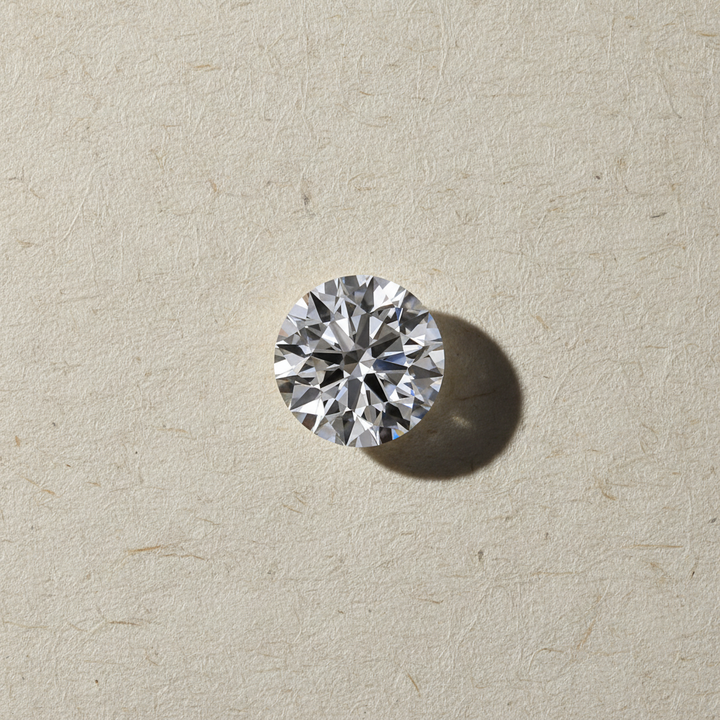 Diamante redondo cultivado em laboratório de 2,41 quilates, VS1/G