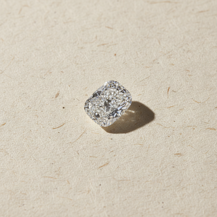 Diamant cultivé en laboratoire taille coussin de 2,42 carats, VVS2/D