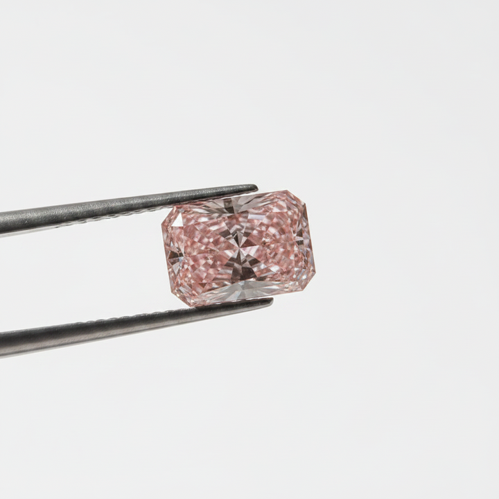 2.50 Carat Radiant Lab Grown Diamond, VVS1/Fancy Vivid Pink