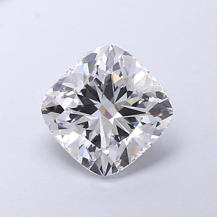 Diamant cultivé en laboratoire taille coussin de 2,60 carats VVS1 D