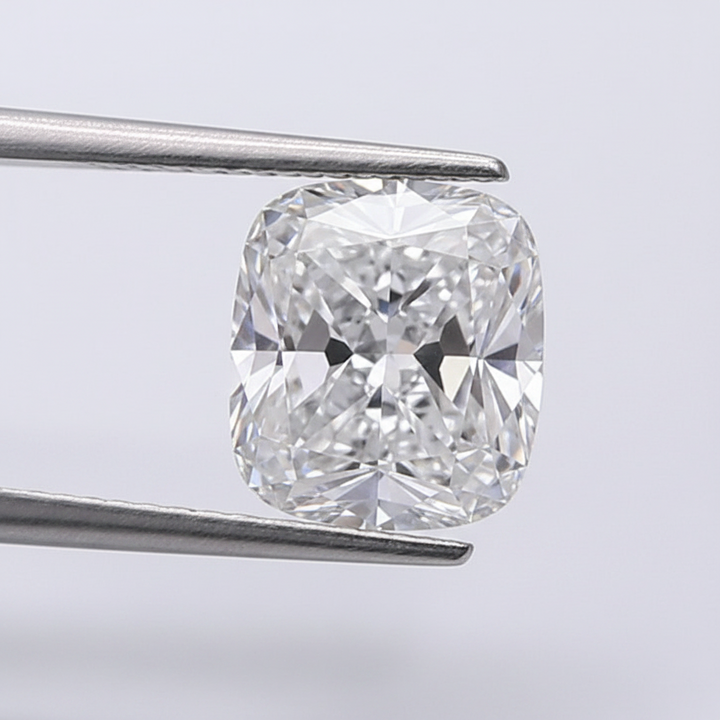 2,73 Karat kissengeschliffener, im Labor gezüchteter Diamant, VS2/D
