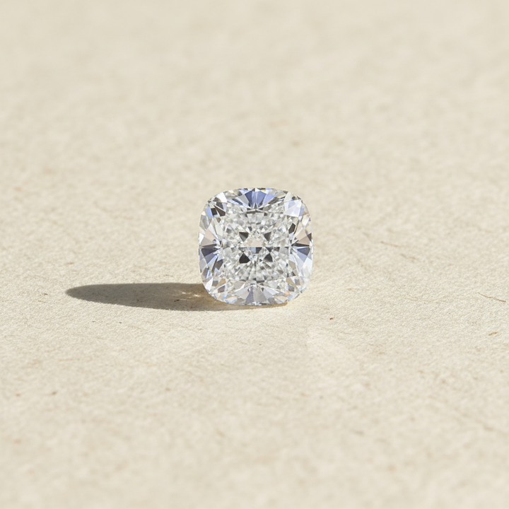 Diamant cultivé en laboratoire taille coussin de 2,76 carats, VVS2/D