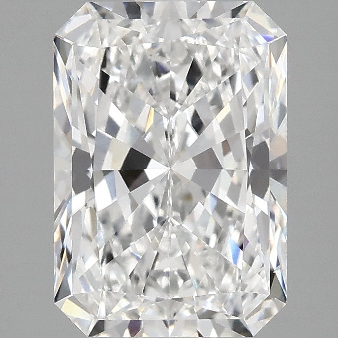 Diamant cultivé en laboratoire de 2,81 carats taille radiante VS2 D