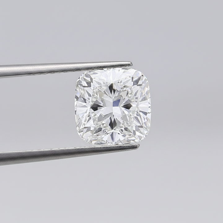Diamant cultivé en laboratoire taille coussin de 2,90 carats, VVS2/F