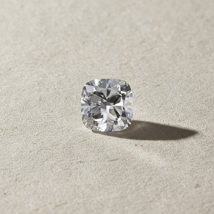Diamant cultivé en laboratoire taille coussin de 3,01 carats, VS2/G