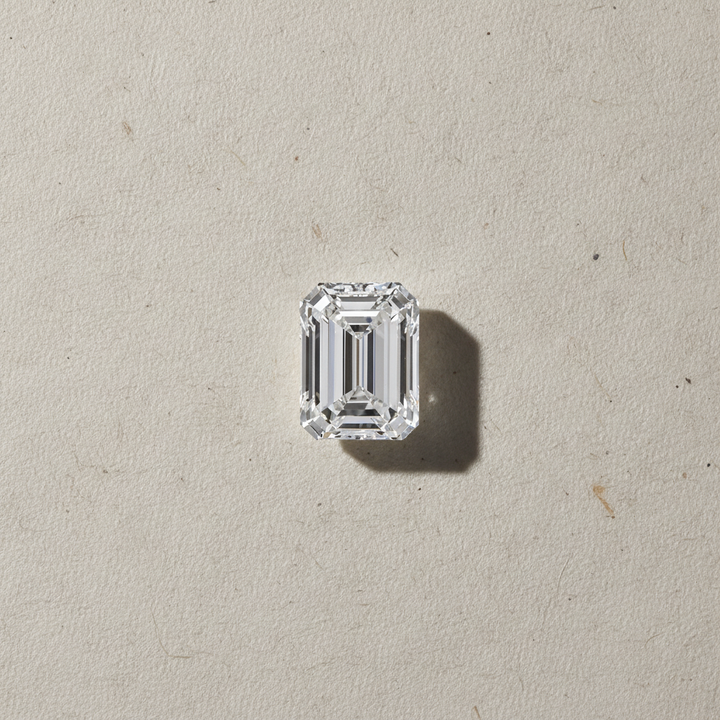 Diamant cultivé en laboratoire taille émeraude de 3,01 carats, VVS2/E