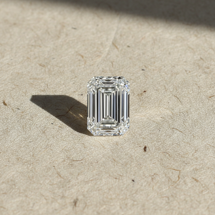 Diamant émeraude cultivé en laboratoire de 3,01 carats, VS1/F